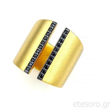 Ασημένιο επίχρυσο δαχτυλίδι με μαύρα ζιρκόν